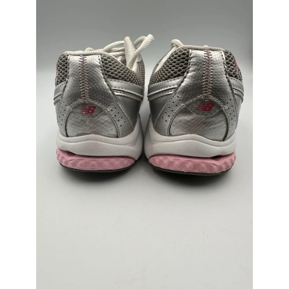 New Balance Womens Size 11B Susan G Komen Breast‎ Cancer Awareness Model 665